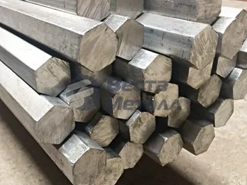 Шестигранник стальной рессорно-пружинный калиброванный 18 мм Шестигранник стальной рессорно-пружинный калиброванный 18 мм